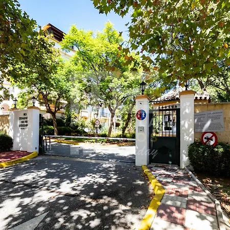 Apartmán Amplio Planta Jardin Nagueles *
