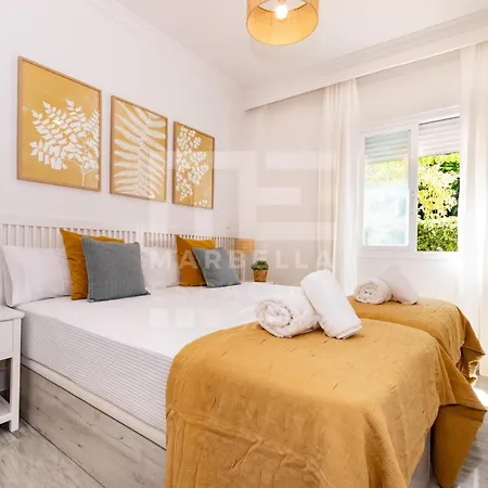 Amplio Planta Jardin Nagueles * Marbella